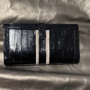 Elegant Black Ell Skin Unisex Clutch